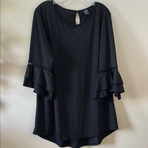 Black Boxy 3/4 Sleeve Ruffled Tunic